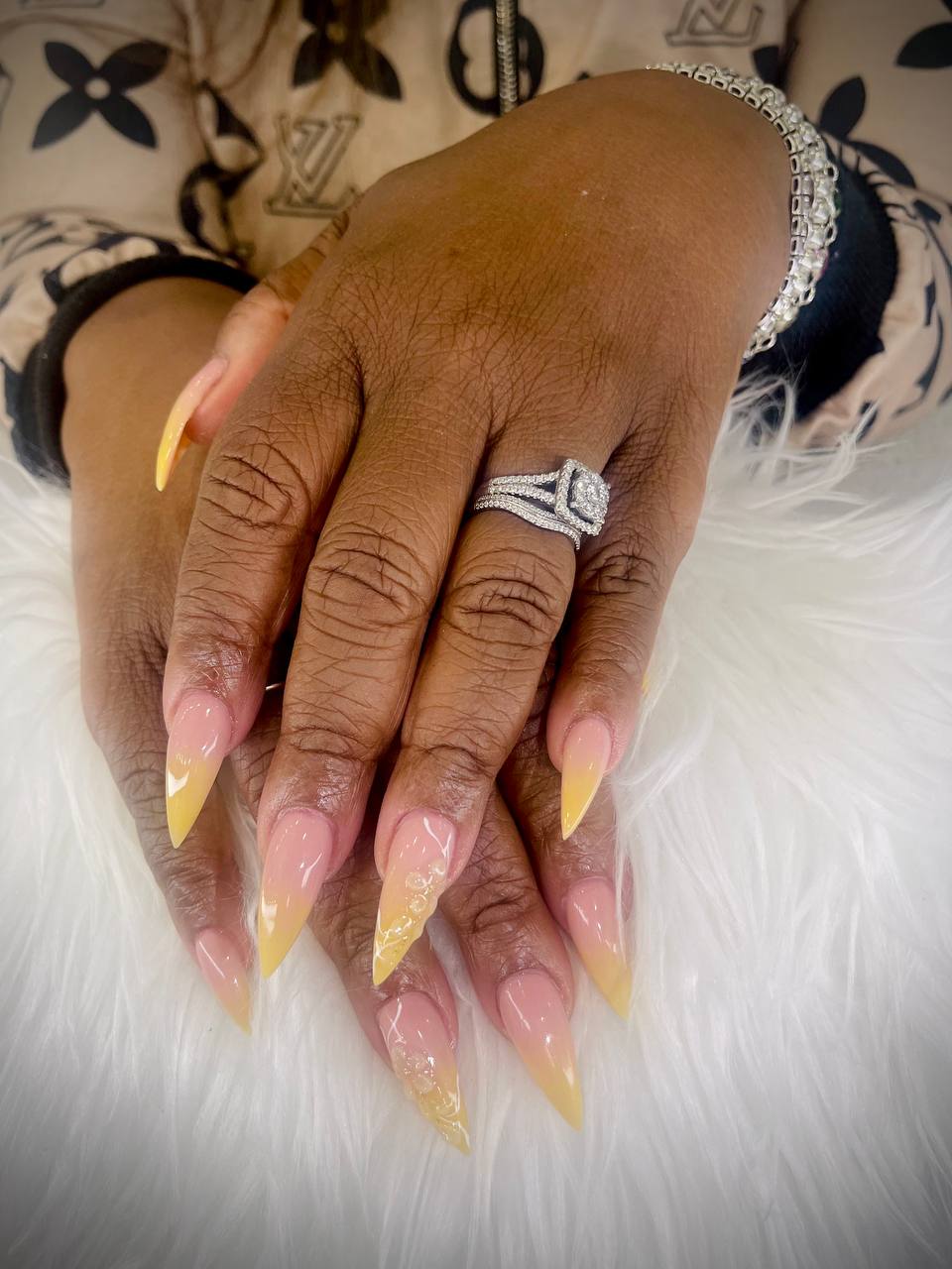 photo_7_2026-04-28_23-20-32